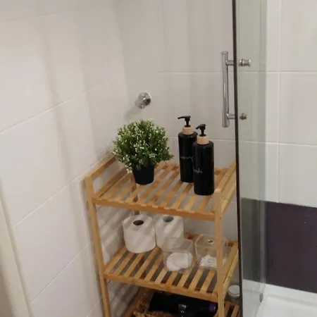 Powstancow Wielkopolskich 12 *